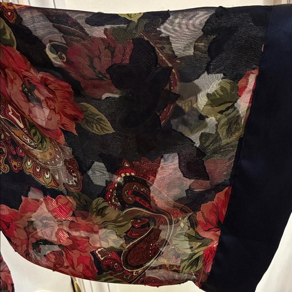 Vintage Victoria's Secret Red and Black Floral Kimono Robe-One size fits all